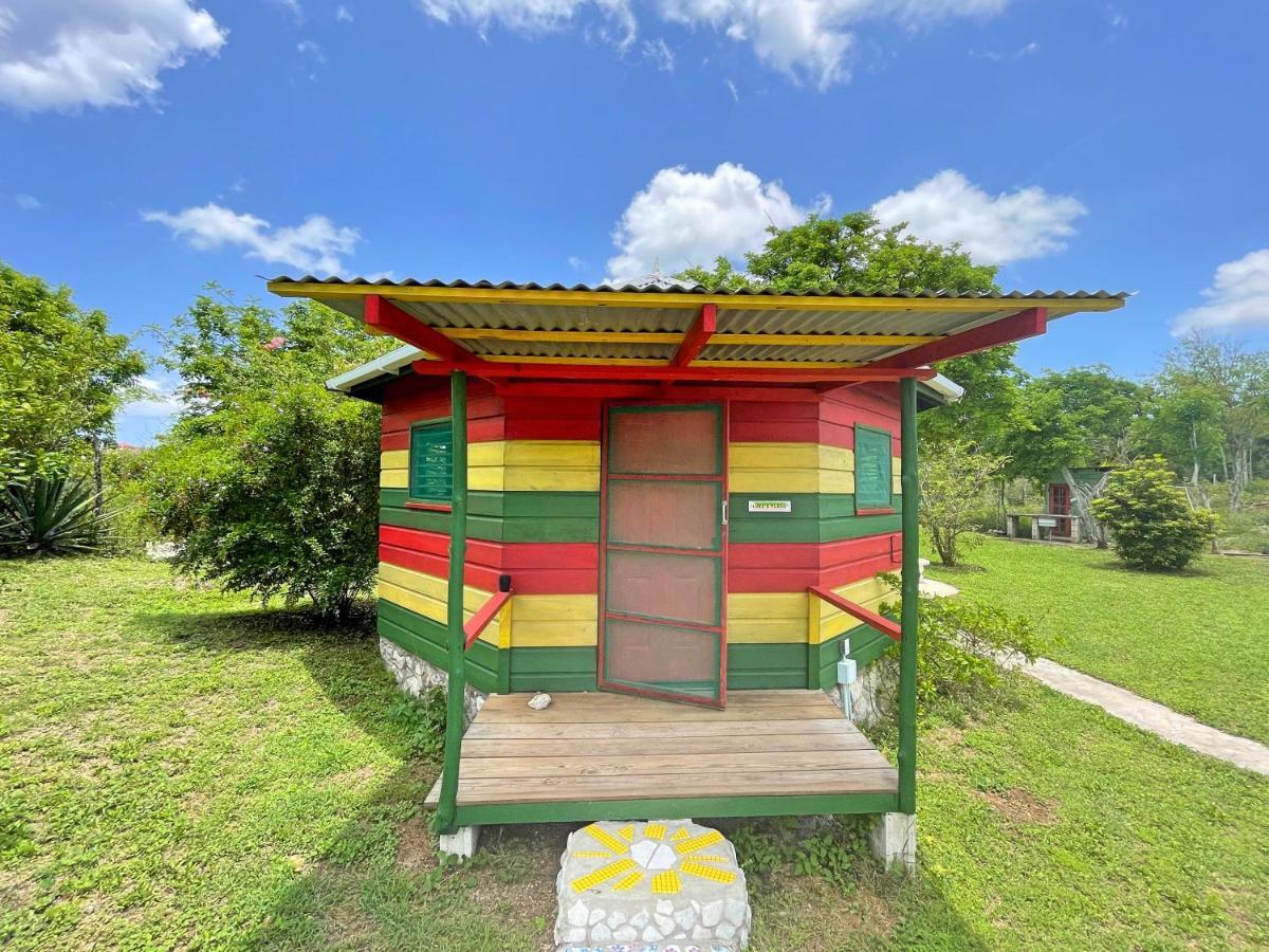 Judy House 2 - Lewis Backpacker Hostel Little Bay Exterior foto